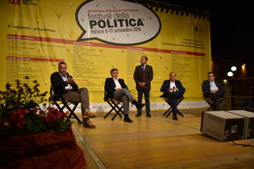 0909ab1-festpolitica4